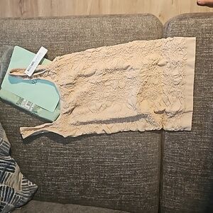 NWT Scala shape wear tank one size nude wrinkled